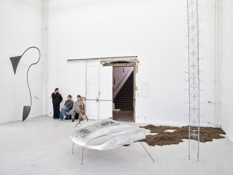 Foto: Kunstwerke in Galerieraum