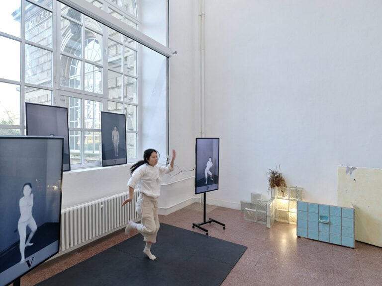 Foto: Kunstwerke in Galerieraum