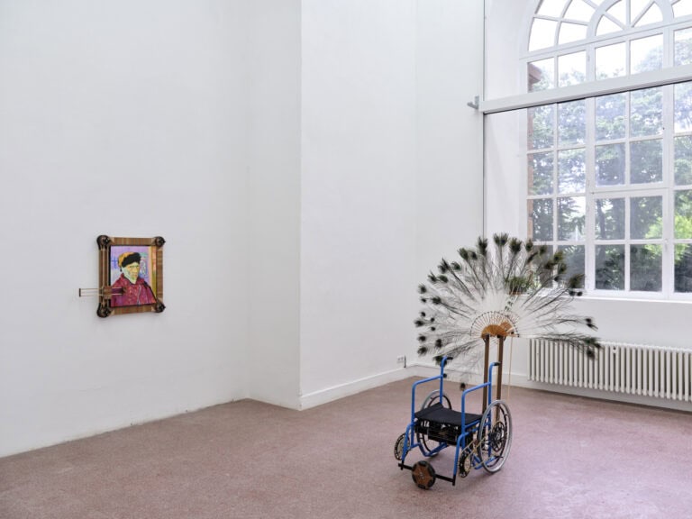 Foto: Kunstwerke in Galerieraum