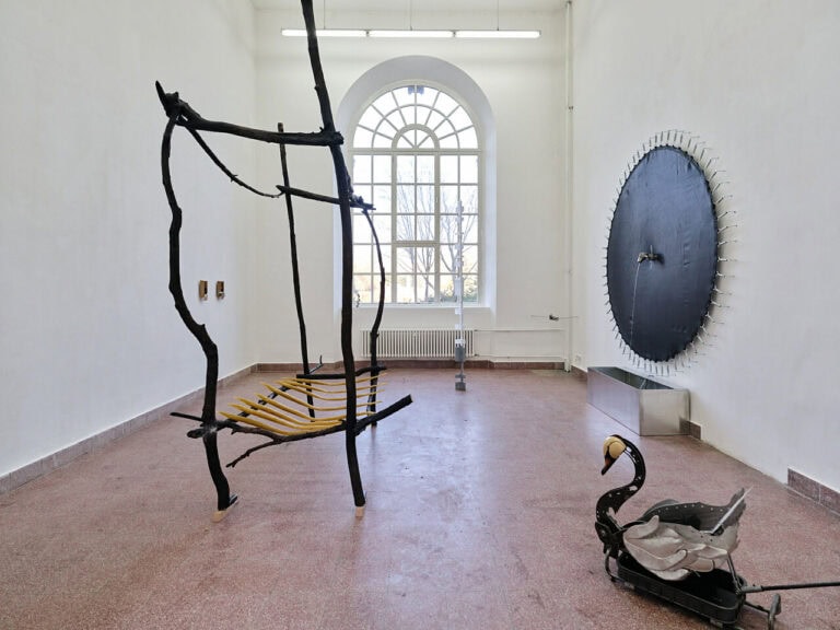 Foto: Kunstwerke in Galerieraum