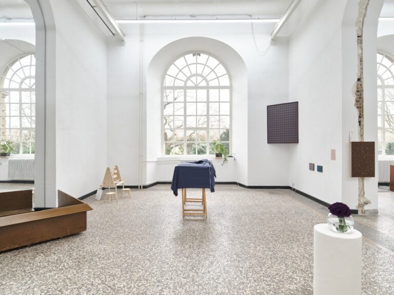 Foto: Kunstwerke in Galerieraum