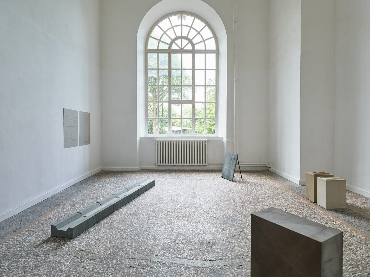 Foto: Kunstwerke in Galerieraum