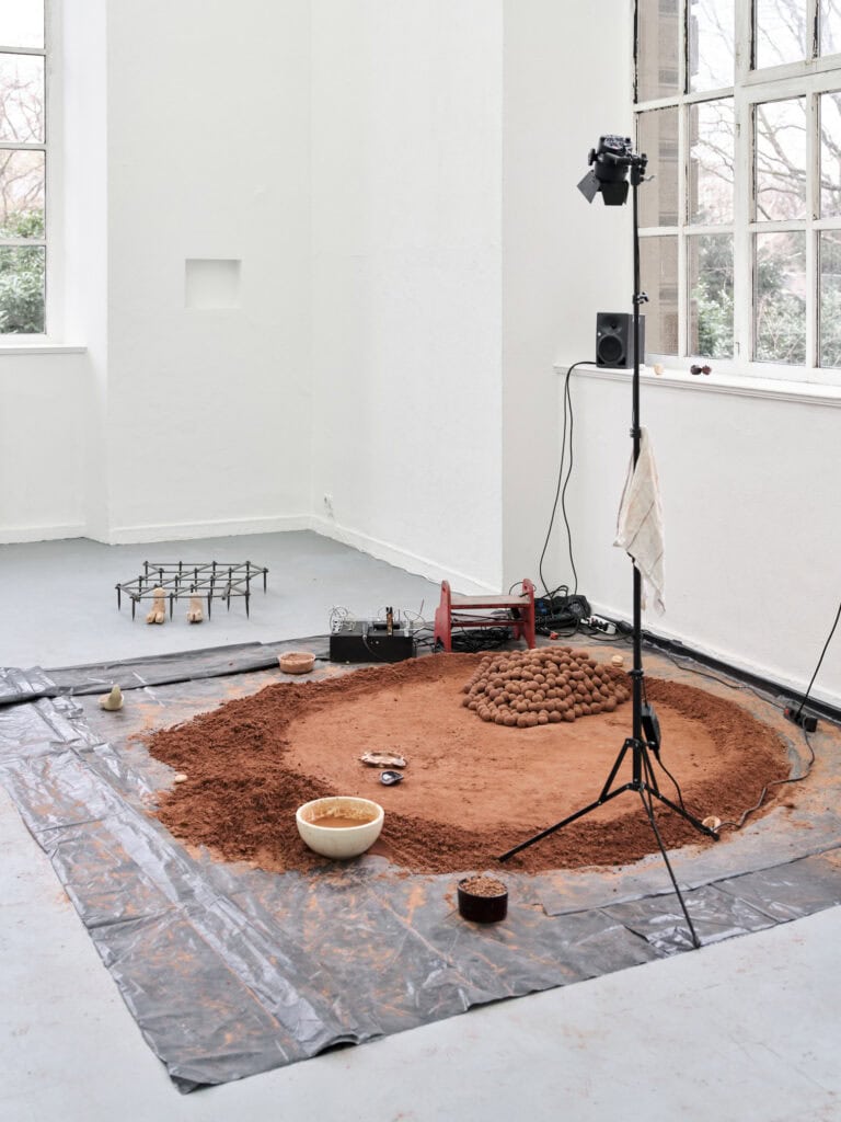 Foto: Kunstwerke in Galerieraum