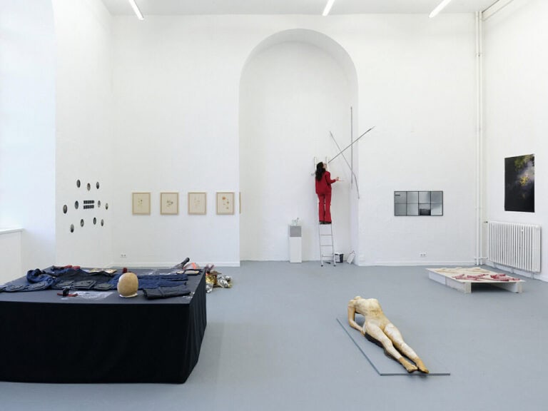 Foto: Kunstwerke in Galerieraum