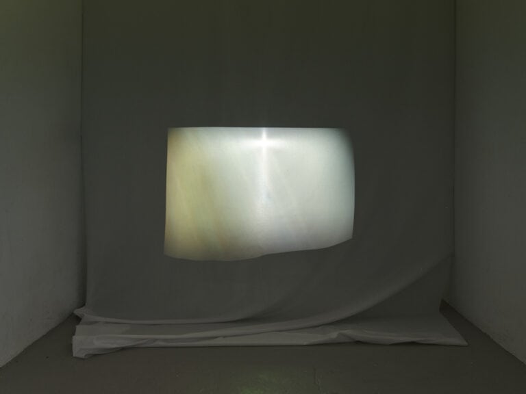 Foto: Kunstwerke in Galerieraum