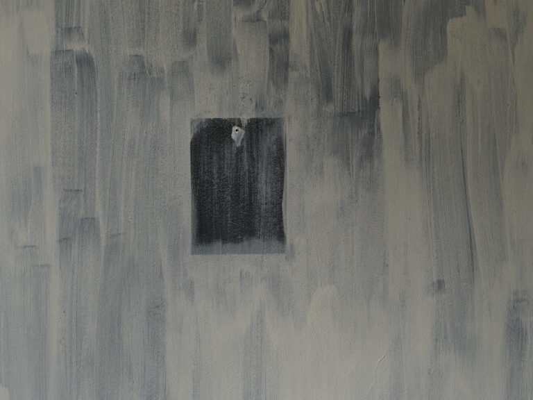 Foto: Kunstwerke in Galerieraum