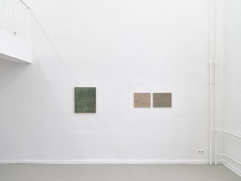 Foto: Kunstwerke in Galerieraum