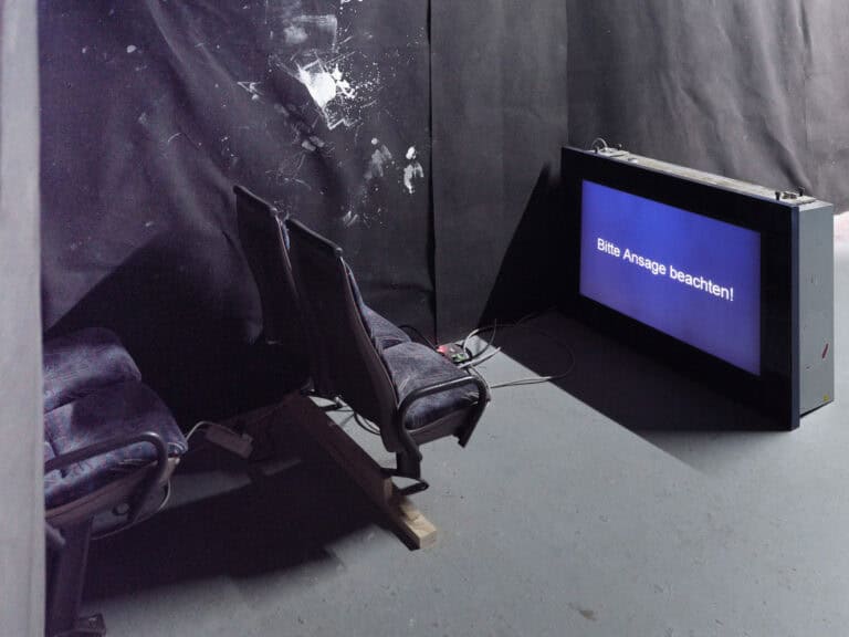 Foto: Kunstwerke in Galerieraum