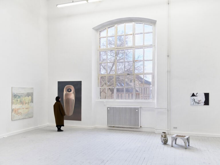 Foto: Kunstwerke in Galerieraum