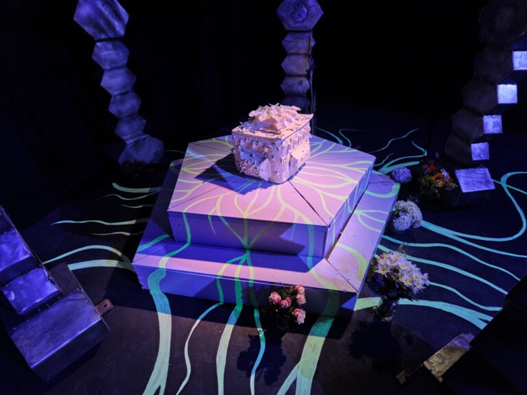 Foto: Kunstwerke in Galerieraum