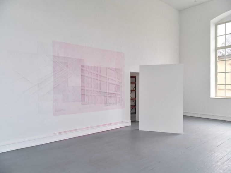 Foto: Kunstwerke in Galerieraum