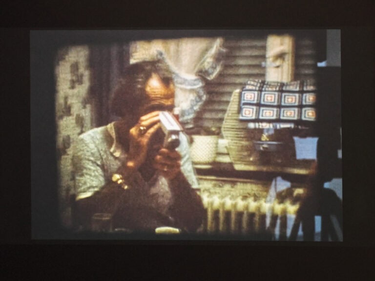 Foto: Kunstwerke in Galerieraum