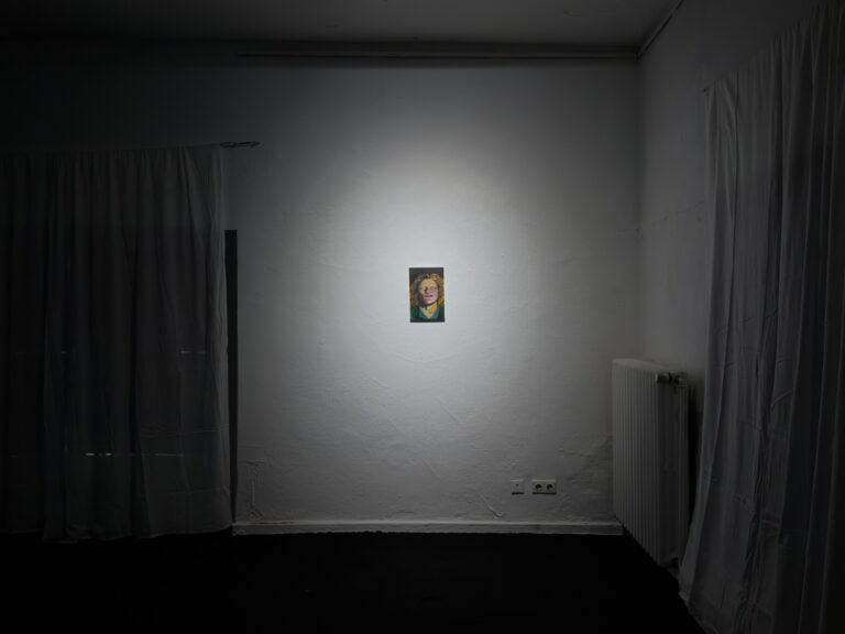 Foto: Kunstwerke in Galerieraum