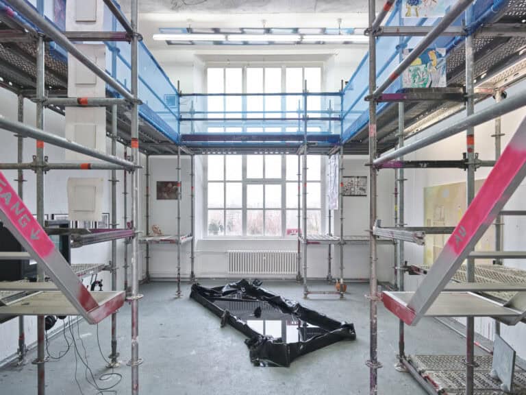 Foto: Kunstwerke in Galerieraum