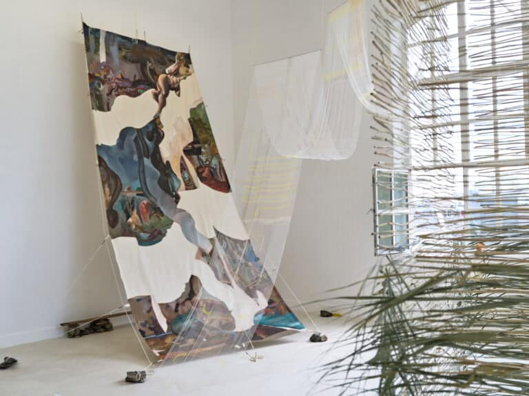 Foto: Kunstwerke in Galerieraum