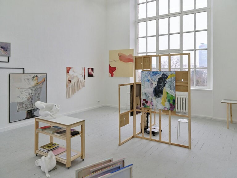 Foto: Kunstwerke in Galerieraum