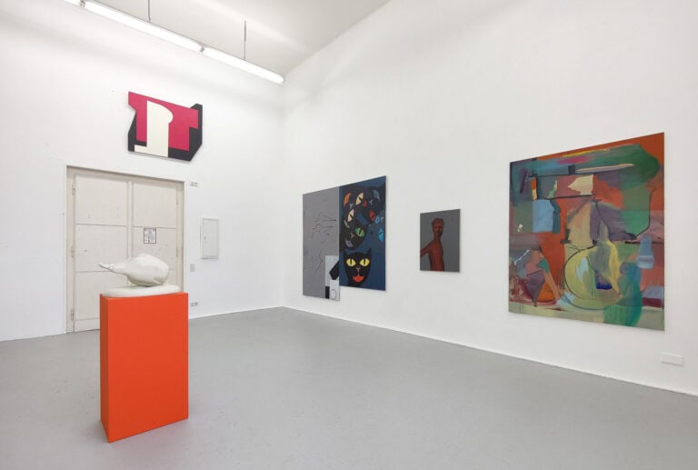 Foto: Kunstwerke in Galerieraum