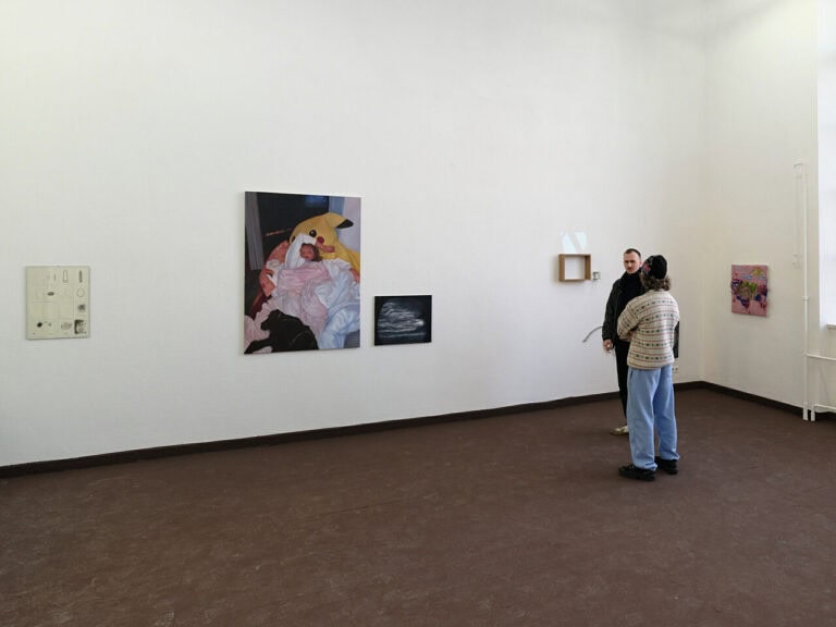 Foto: Kunstwerke in Galerieraum