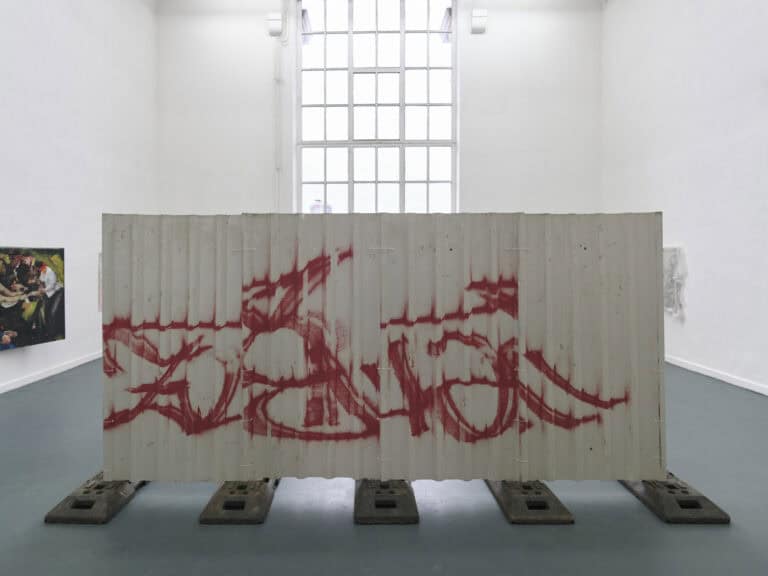 Foto: Kunstwerke in Galerieraum