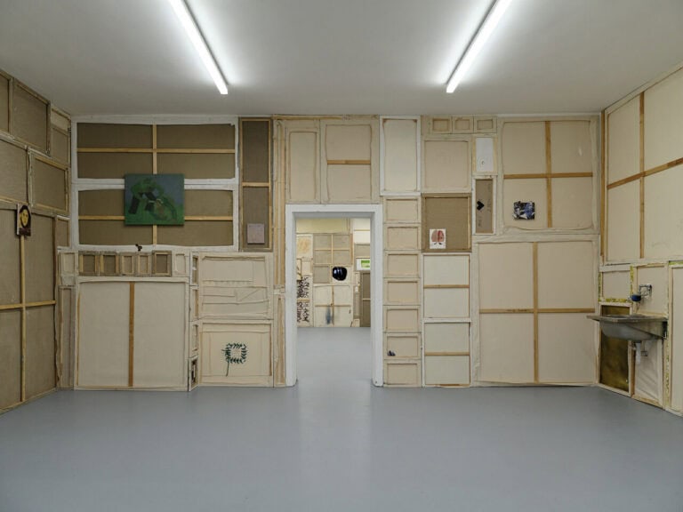 Foto: Kunstwerke in Galerieraum