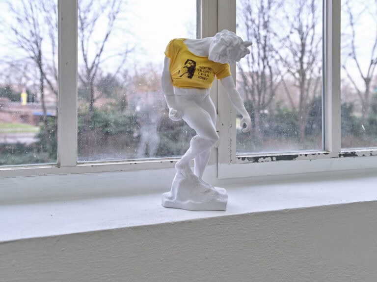 Foto: Kunstwerke in Galerieraum