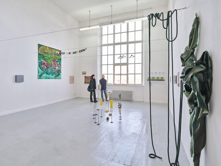 Foto: Kunstwerke in Galerieraum