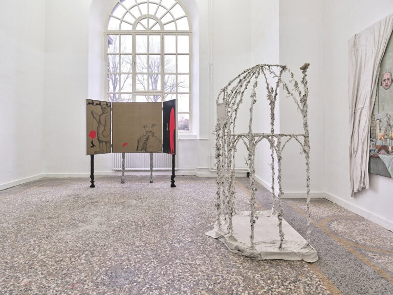 Foto: Kunstwerke in Galerieraum