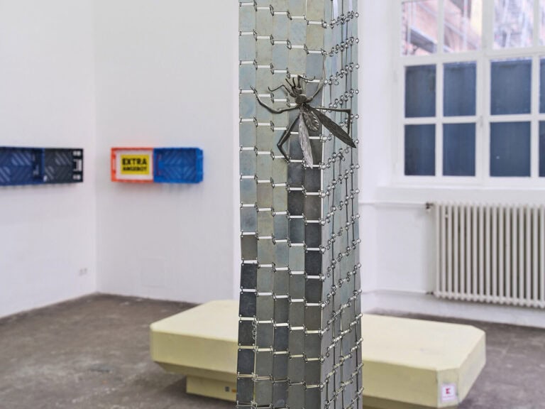 Foto: Kunstwerke in Galerieraum