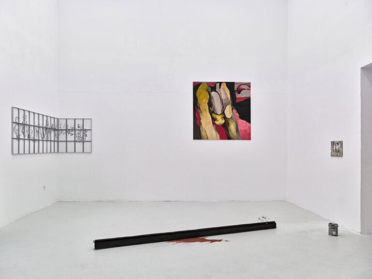 Foto: Kunstwerke in Galerieraum